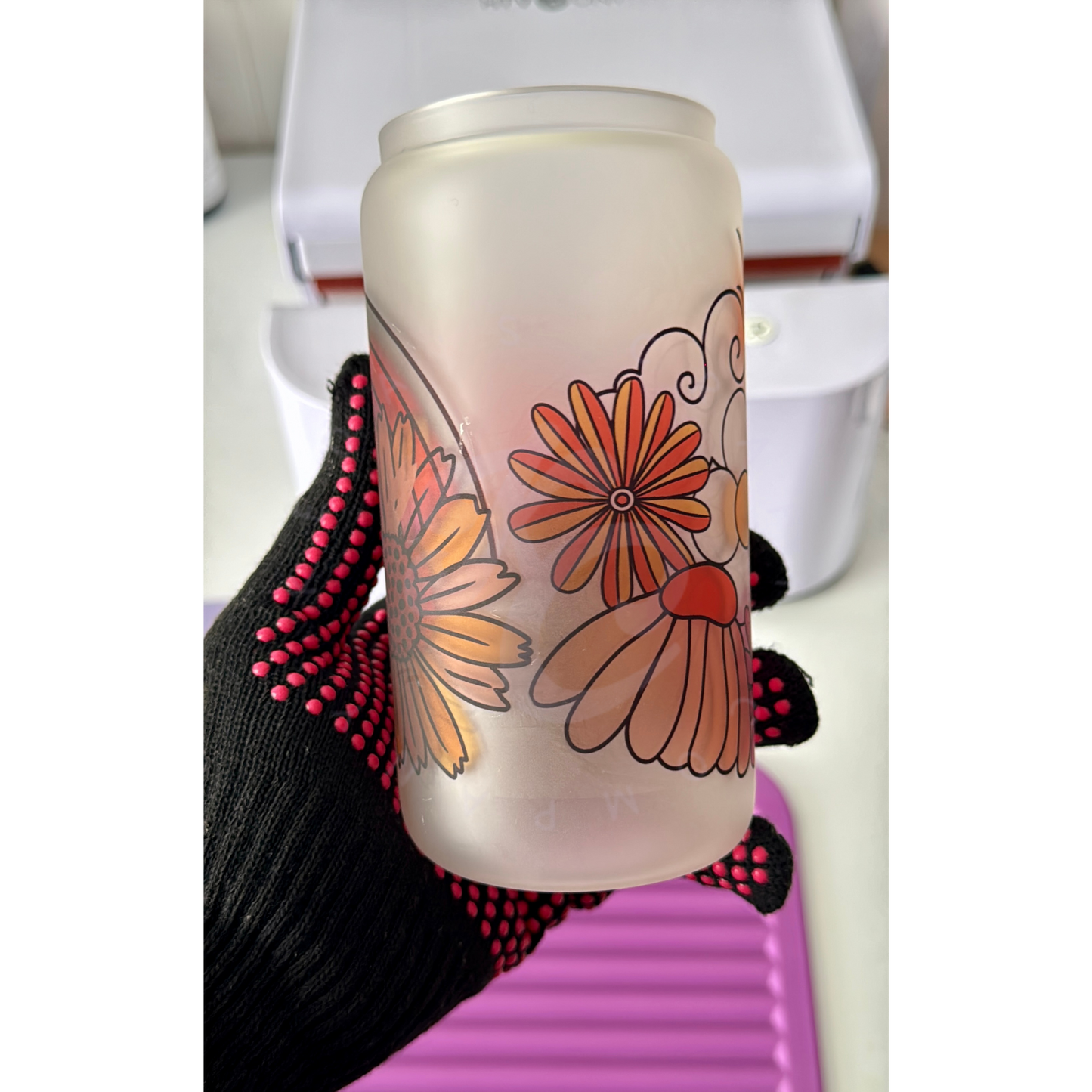 Groovy rainbow 16oz glass cup